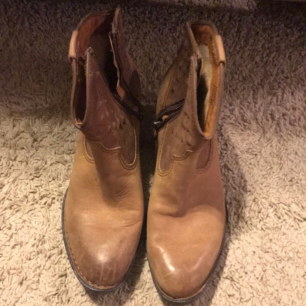 Brown BORN ankle boots